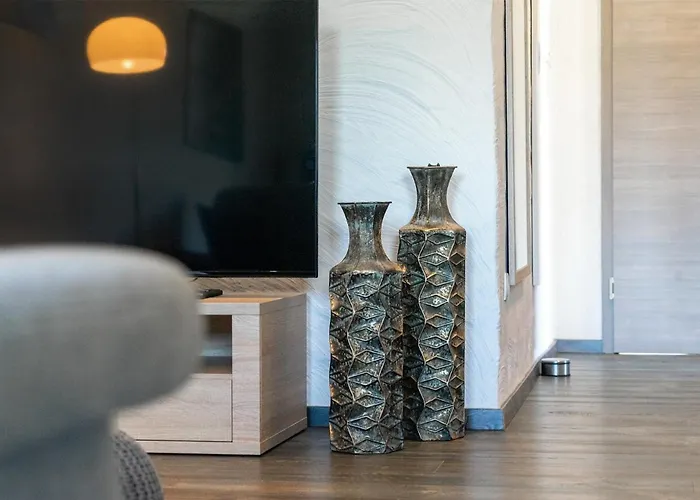 Nr 5 Bernuthsfeld Mit Loggia *